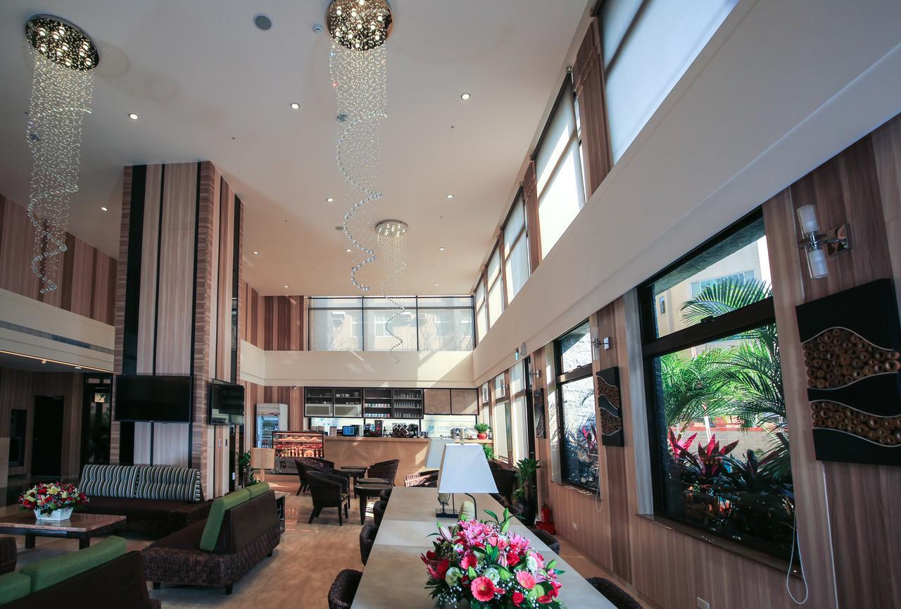 Darlon Hotel Hsinchu Buitenkant foto