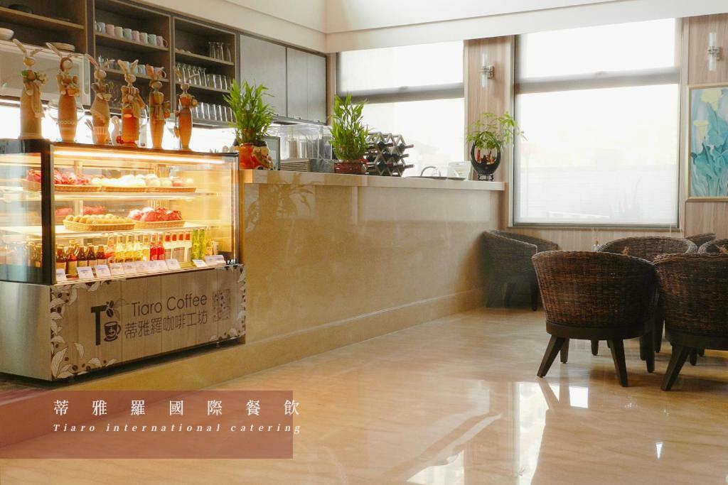 Darlon Hotel Hsinchu Buitenkant foto